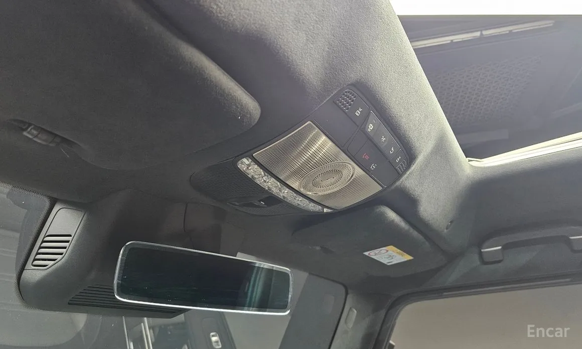 Фото 17 - Mercedes-Benz G-Class