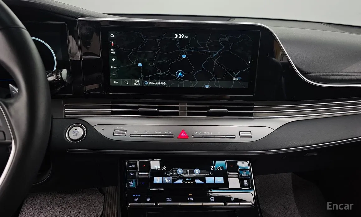 Фото 14 - Hyundai Grandeur