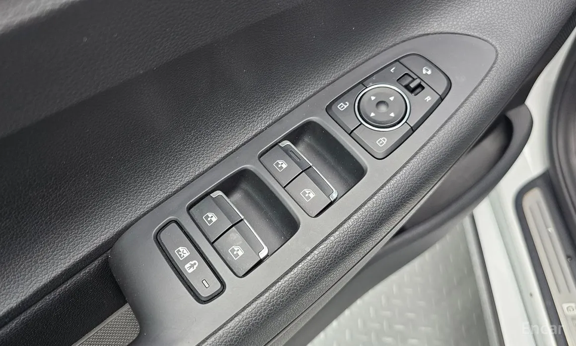 Фото 19 - Hyundai Grandeur