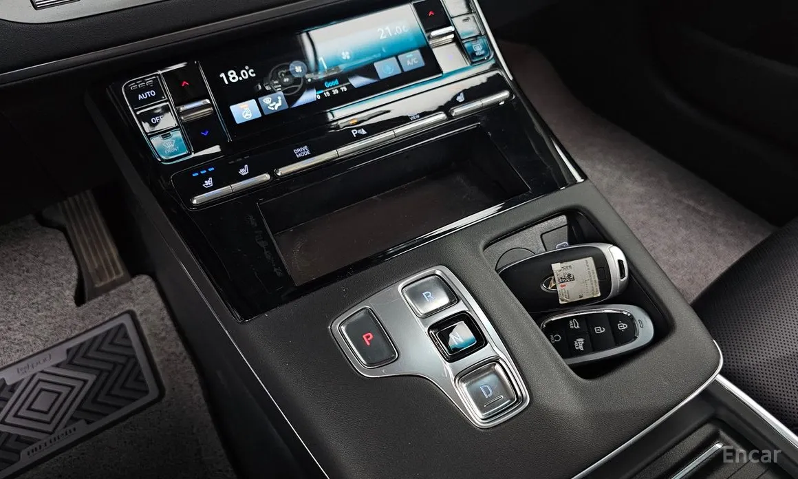 Фото 9 - Hyundai Grandeur