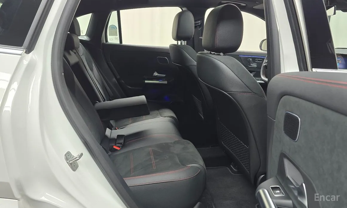 Фото 12 - Mercedes-Benz EQA