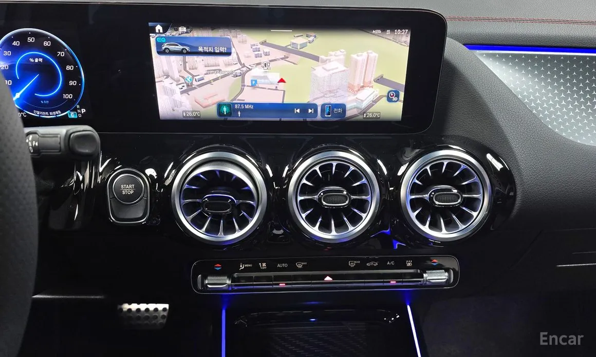 Фото 14 - Mercedes-Benz EQA