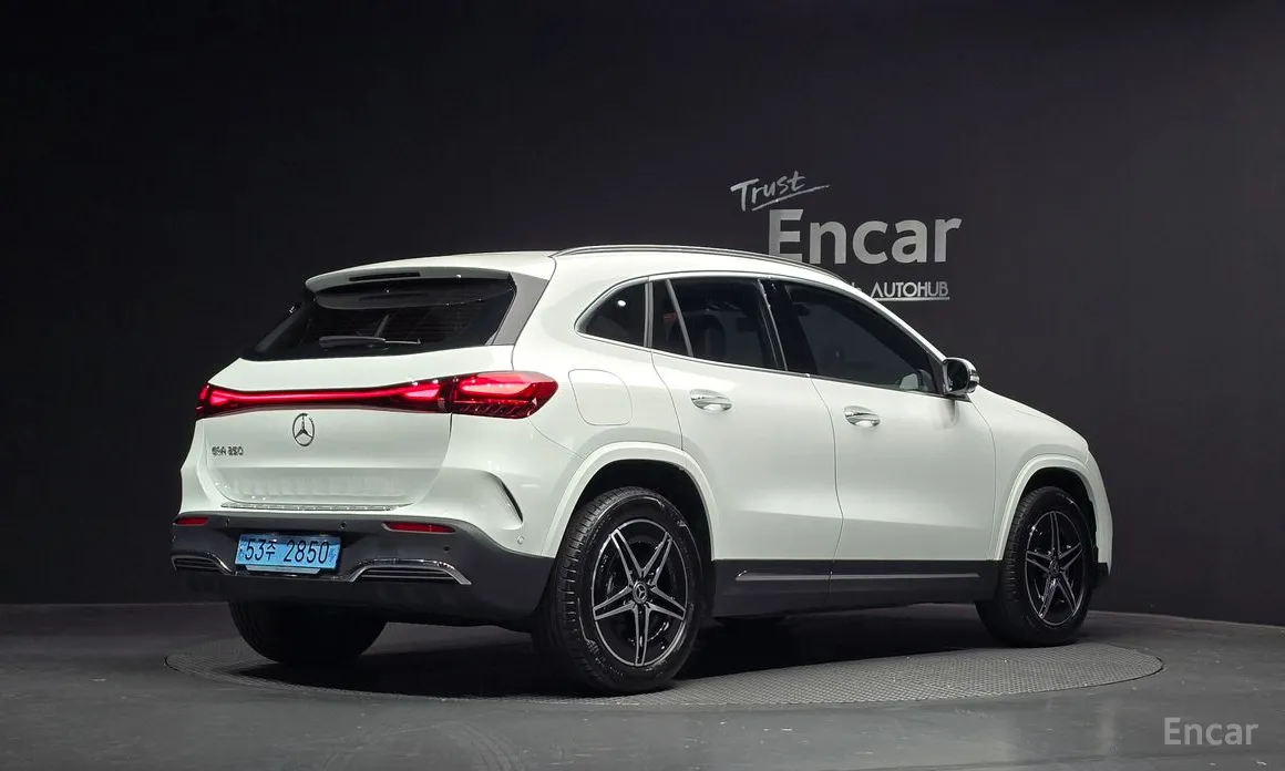 Фото 2 - Mercedes-Benz EQA