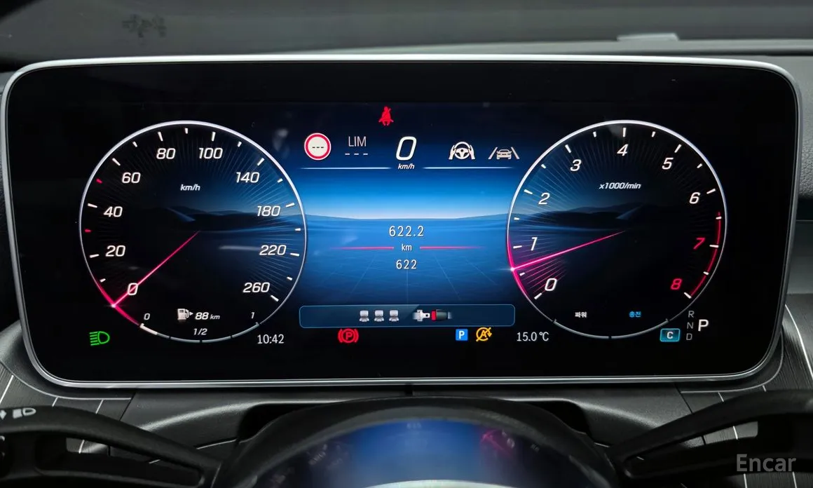 Фото 8 - Mercedes-Benz C-Class