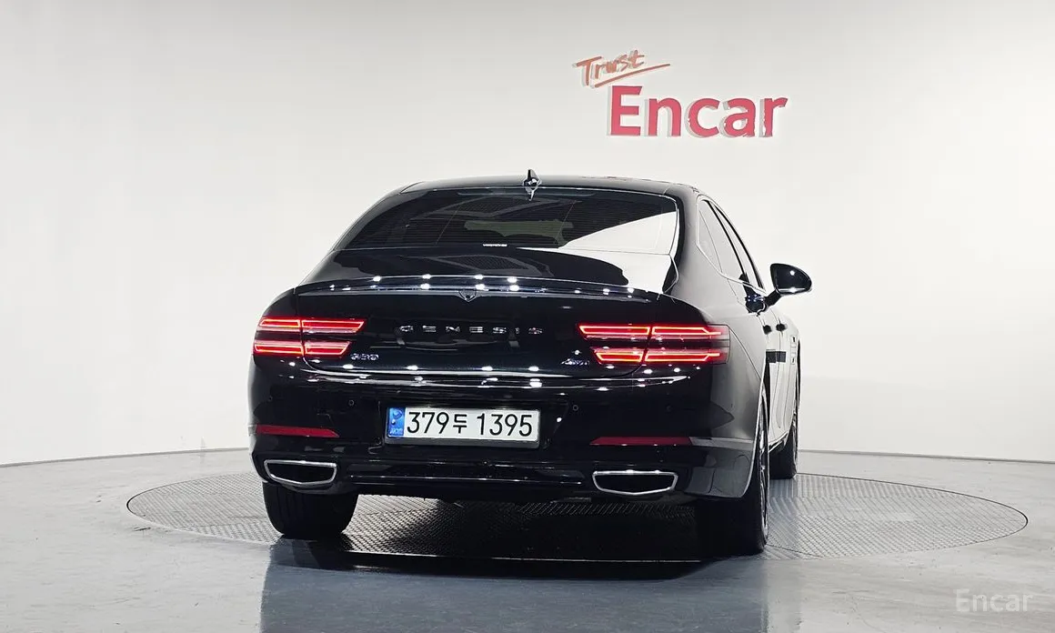 Фото 4 - Genesis G80