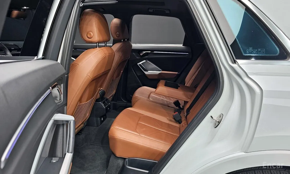 Фото 12 - Audi Q3