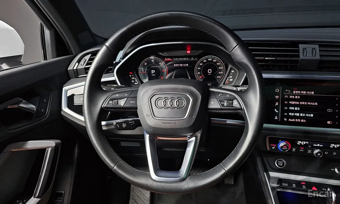 Фото 13 - Audi Q3