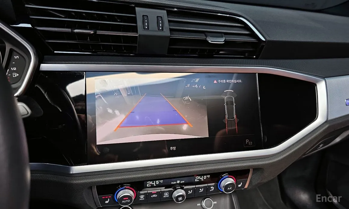 Фото 17 - Audi Q3