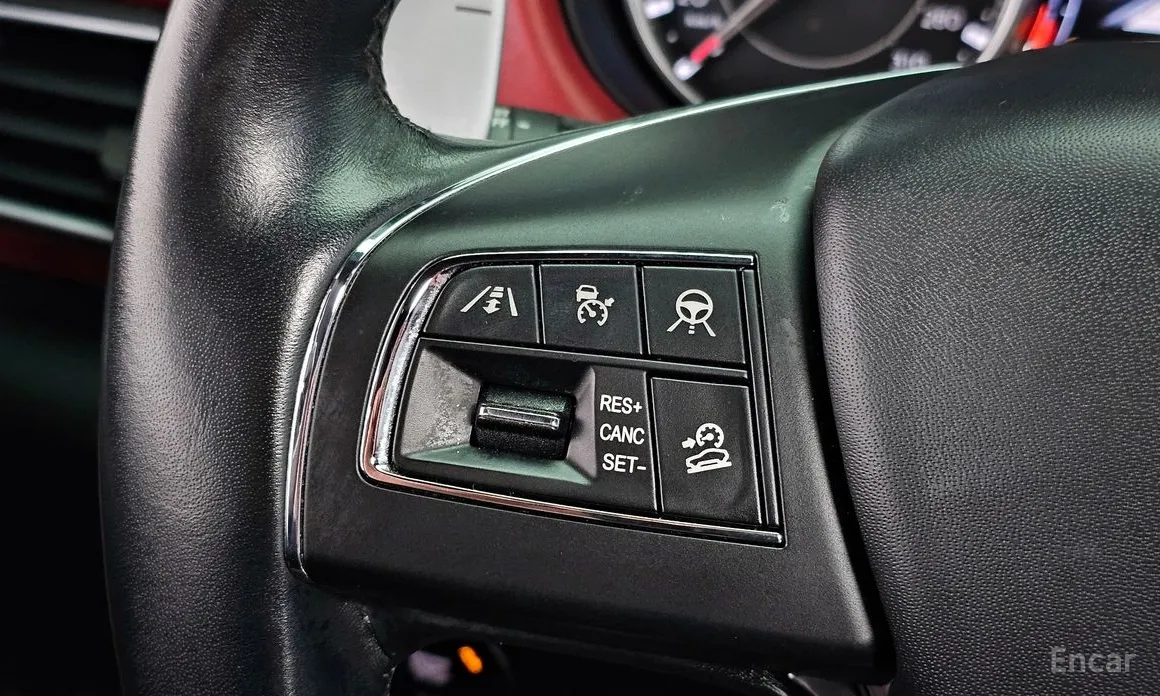 Фото 14 - Maserati Levante