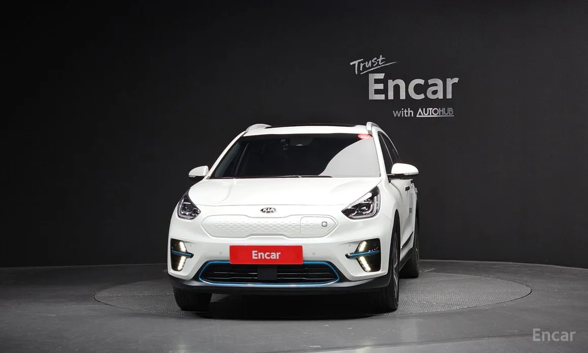 Фото 3 - Kia Niro