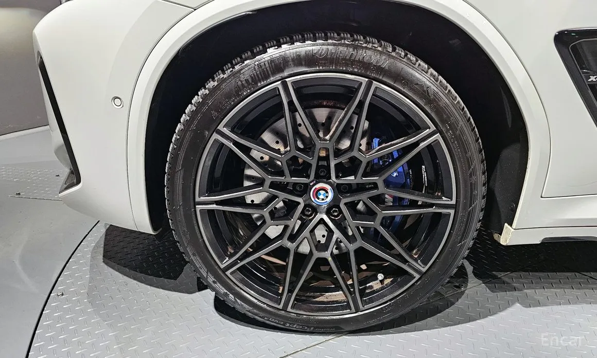 Фото 5 - BMW X4 M