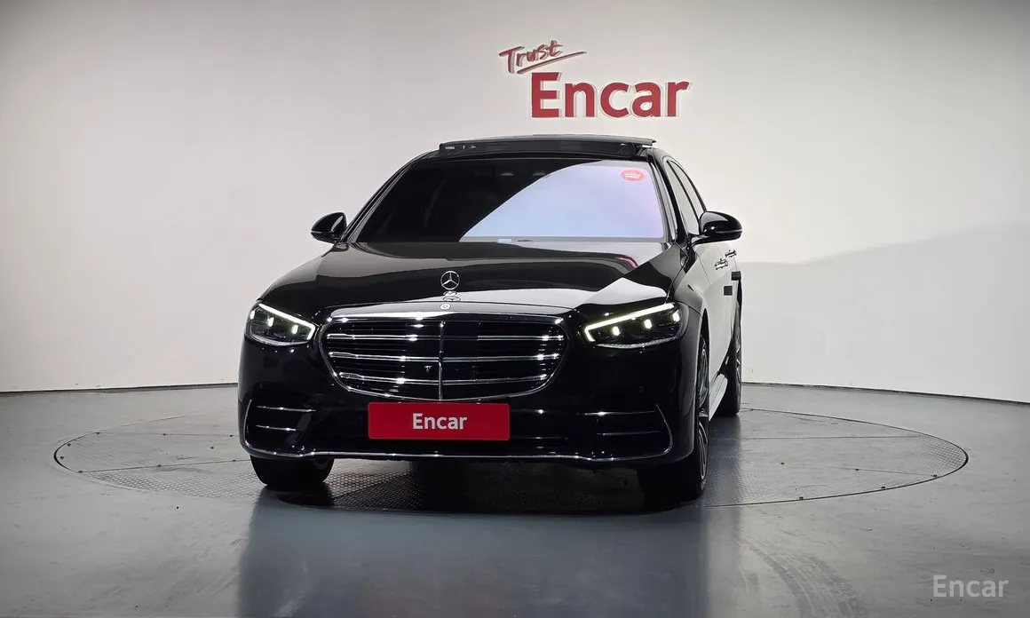 Photo 3 - Mercedes-Benz S-Class