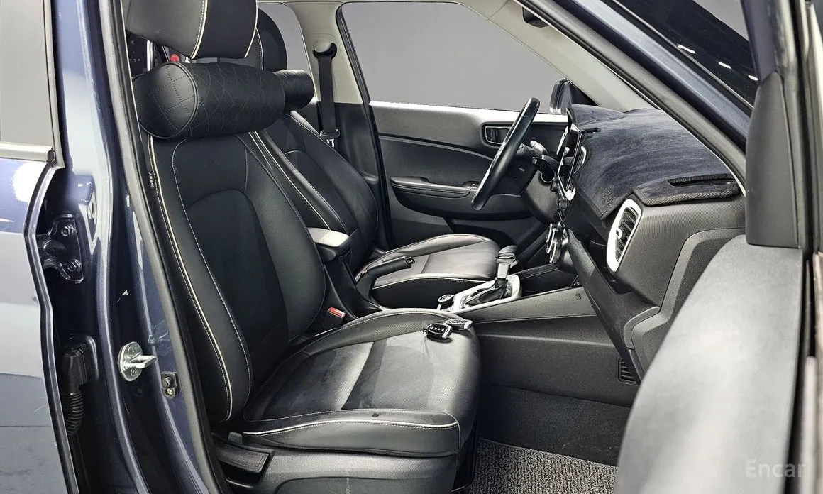 Фото 10 - Hyundai Venue