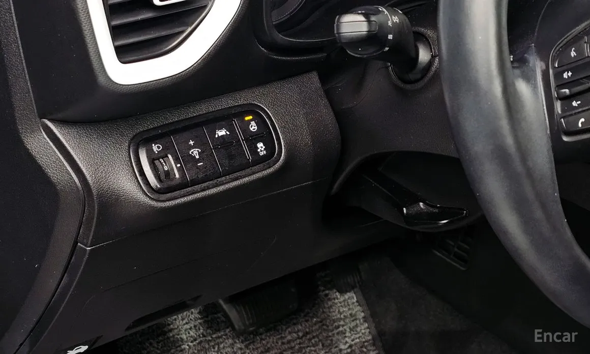 Фото 17 - Hyundai Venue