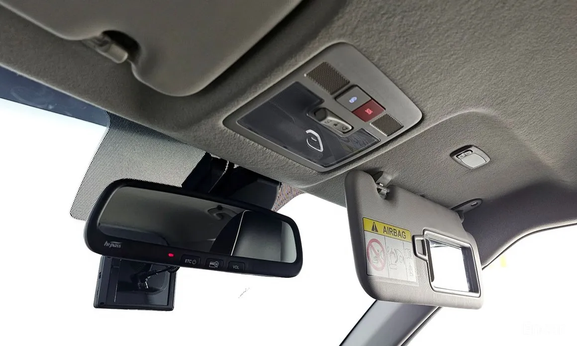 Фото 20 - Hyundai Venue