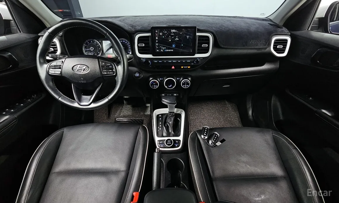 Фото 7 - Hyundai Venue