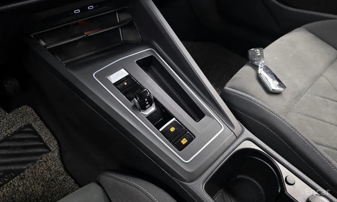 Фото 9 - Volkswagen Golf