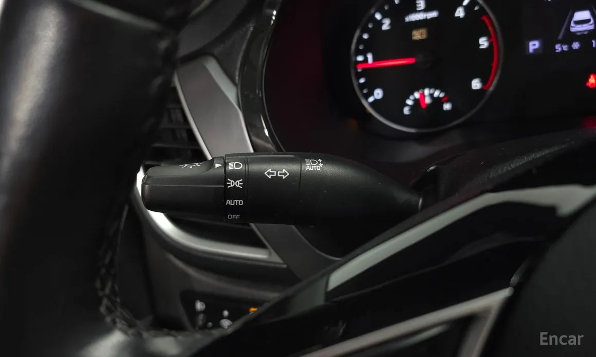 Фото 18 - Kia Seltos