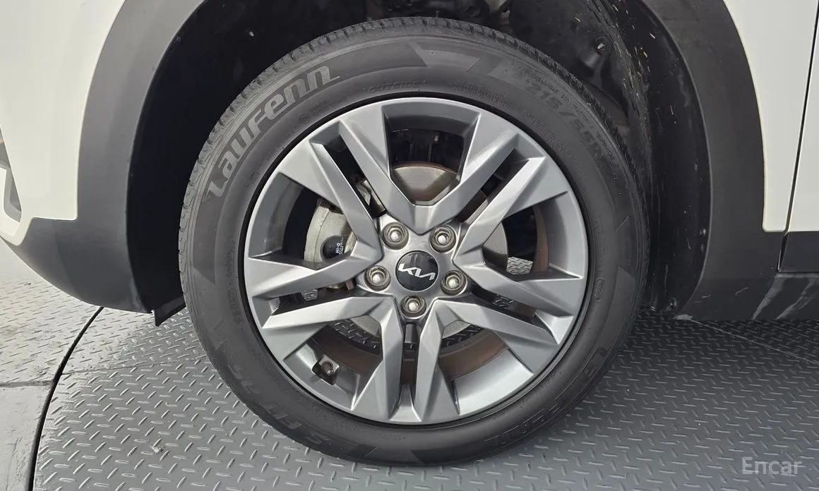 Фото 5 - Kia Seltos