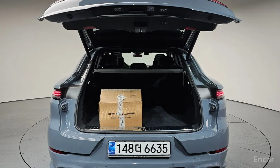 Фото 20 - Porsche Cayenne