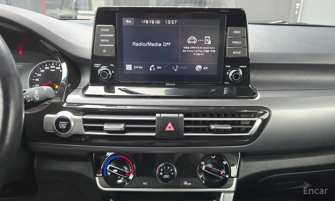 Фото 17 - Kia Seltos