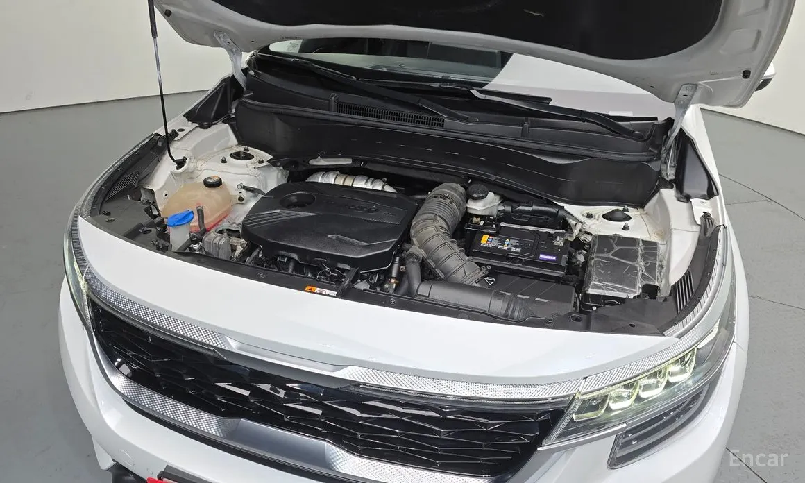 Фото 6 - Kia Seltos