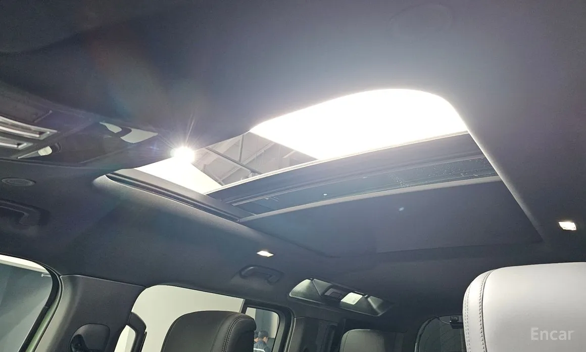 Фото 19 - Land Rover Defender