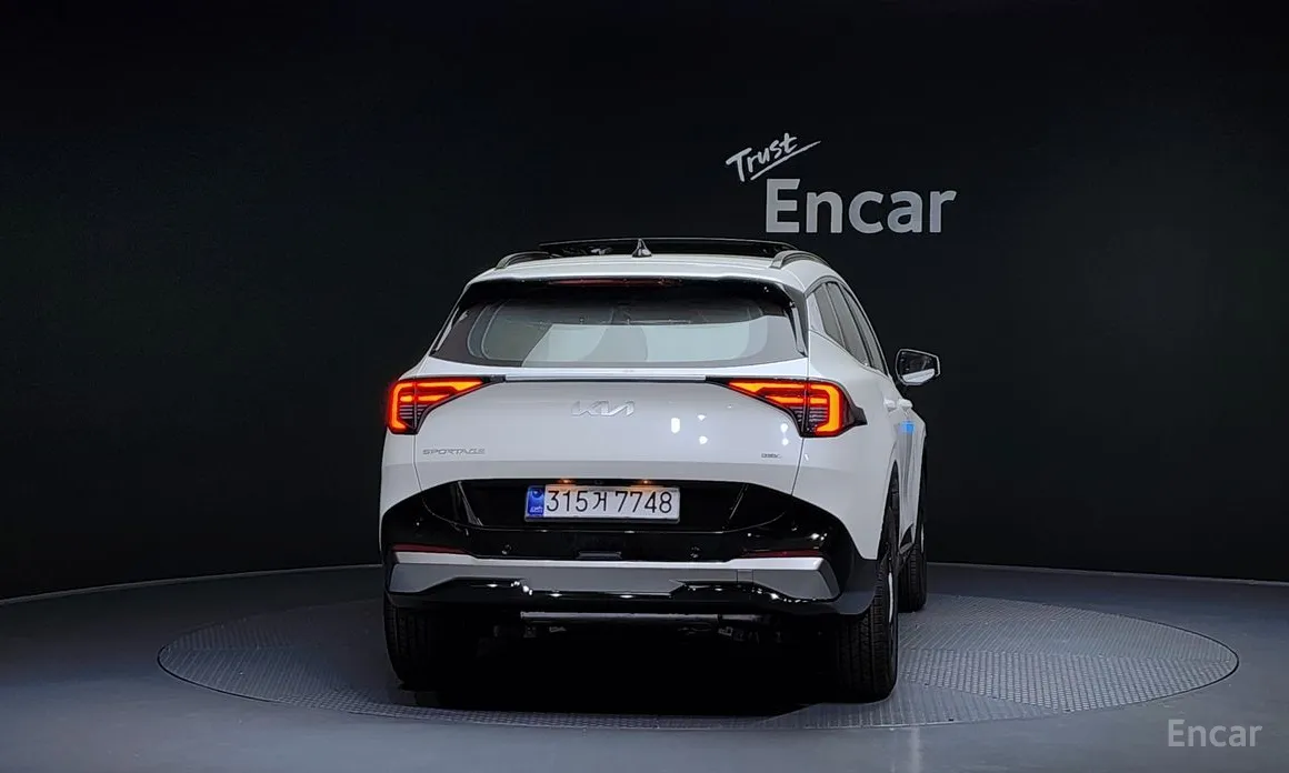 Фото 4 - Kia Sportage