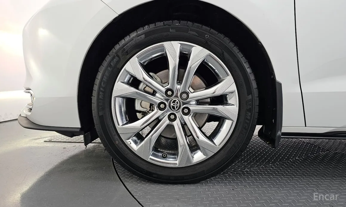 Фото 5 - Toyota Sienna