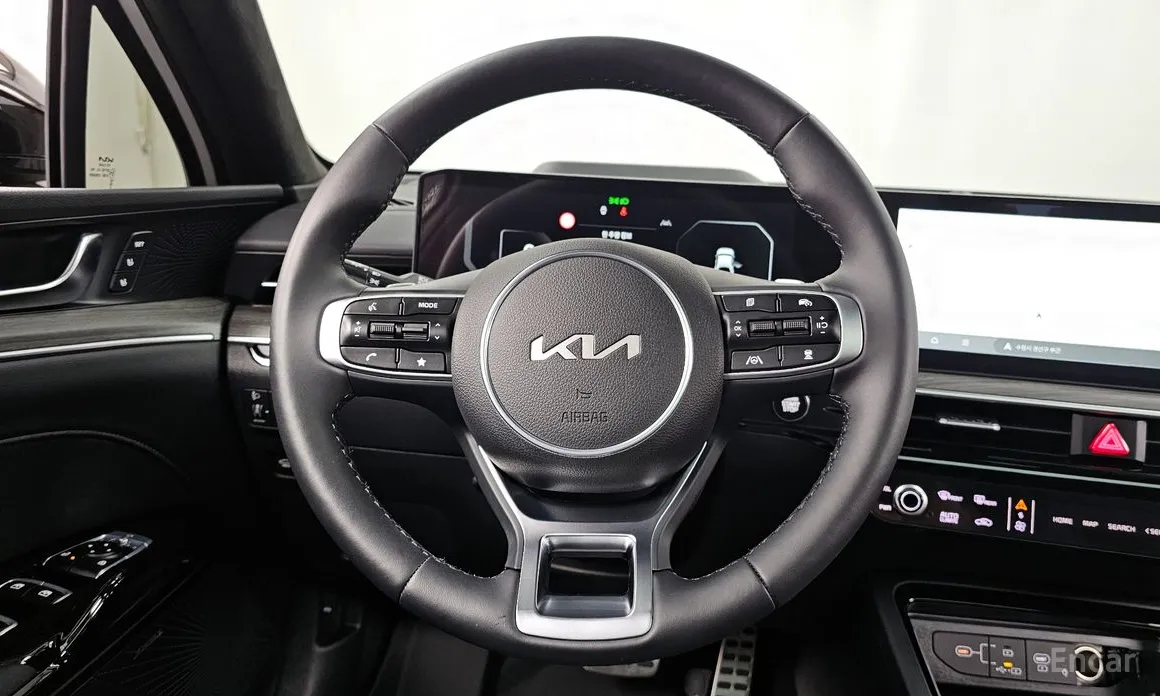 Фото 13 - Kia K5