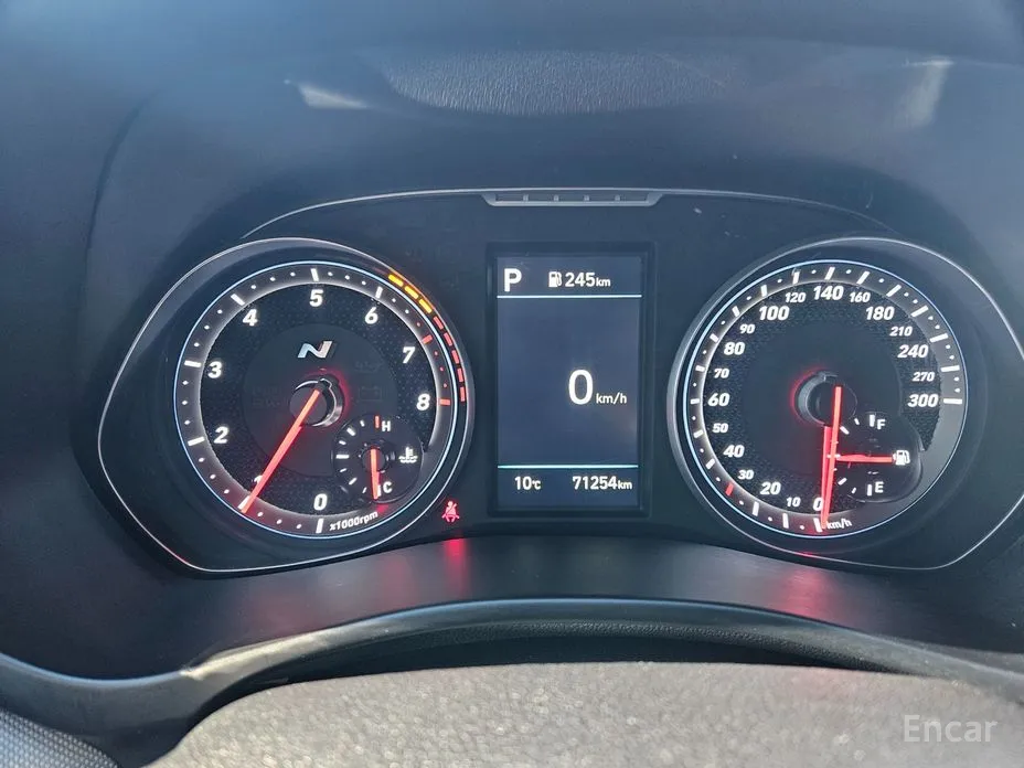 Фото 8 - Hyundai Veloster