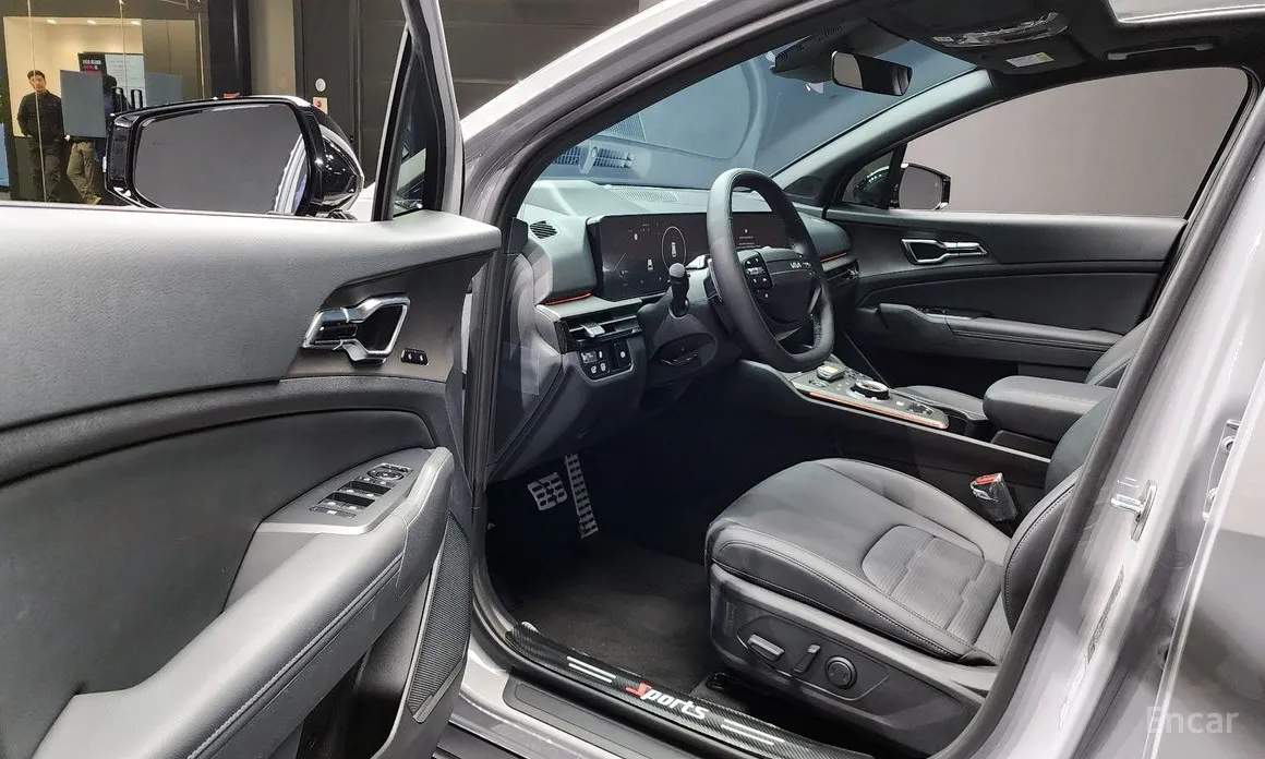 Фото 11 - Kia Sportage