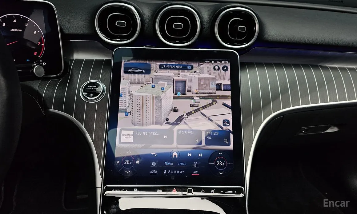 Фото 14 - Mercedes-Benz C-Class