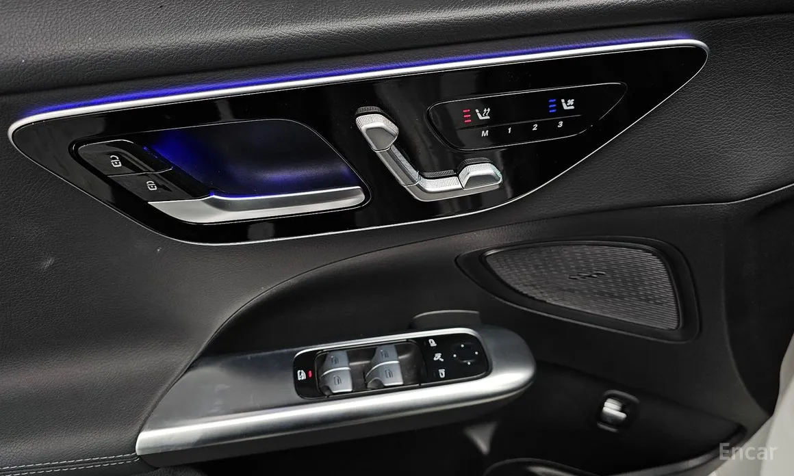 Фото 19 - Mercedes-Benz C-Class