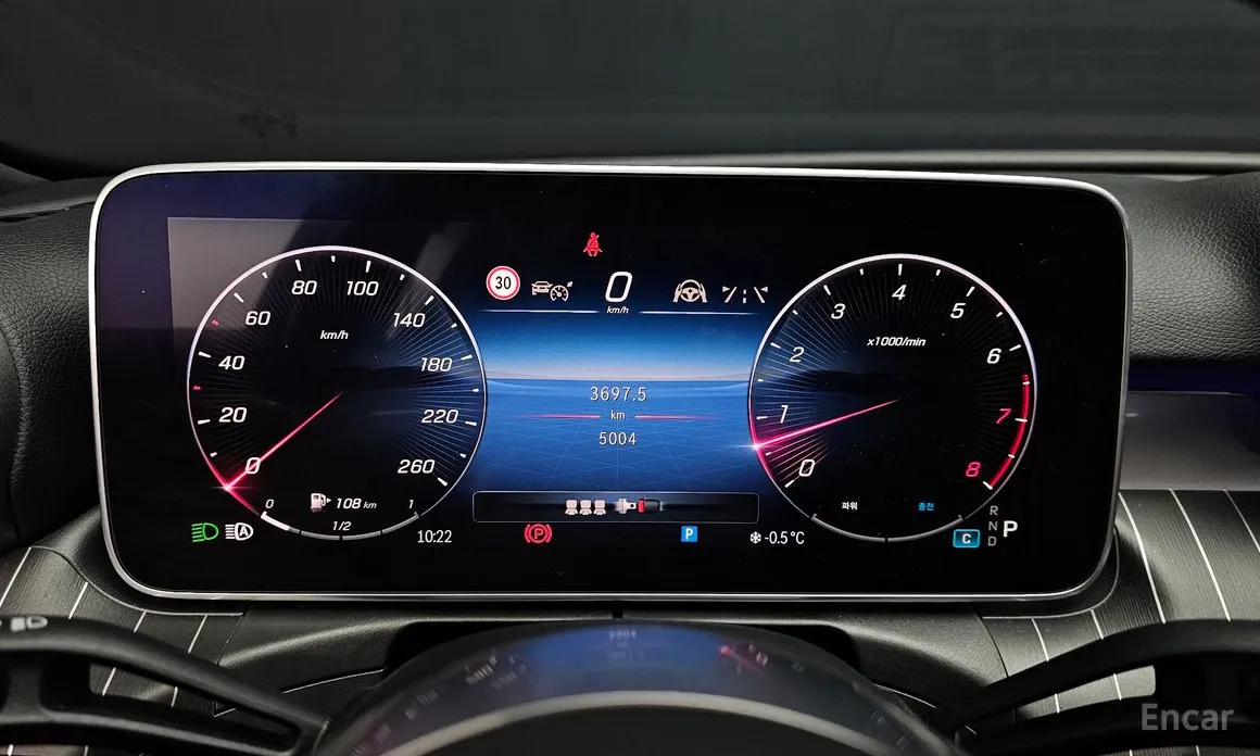 Фото 8 - Mercedes-Benz C-Class