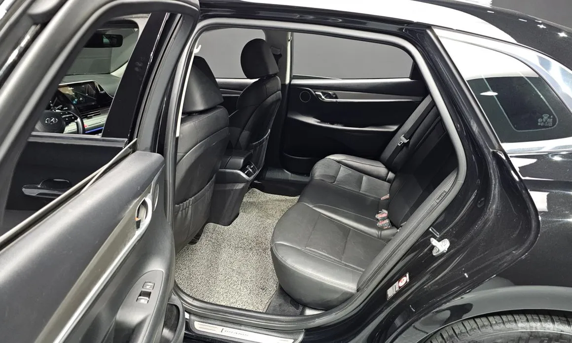 Фото 11 - Hyundai Grandeur