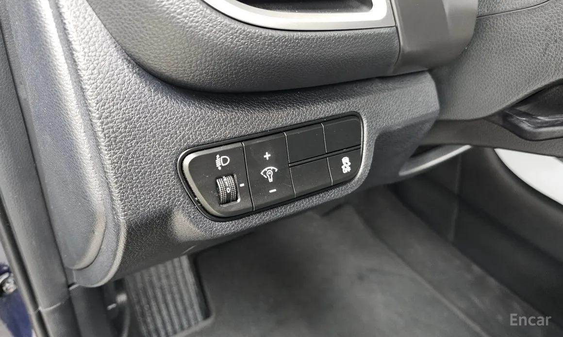 Фото 15 - Kia Seltos