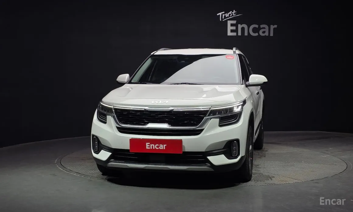 Фото 3 - Kia Seltos