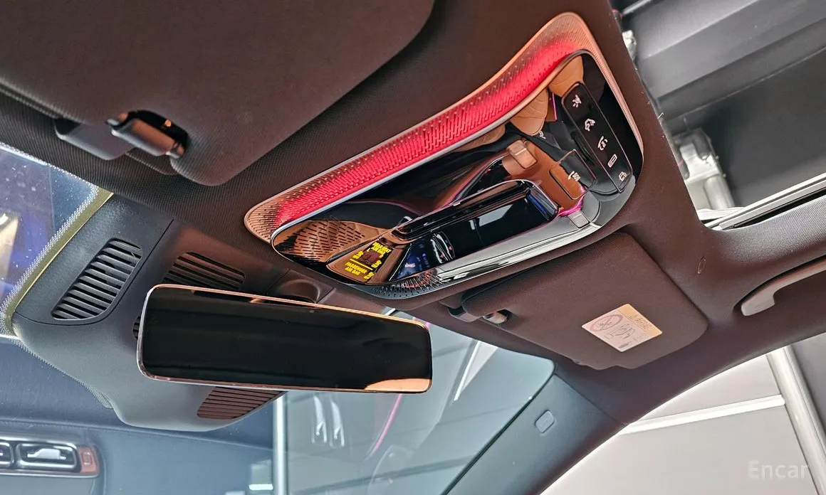 Фото 17 - Mercedes-Benz S-Class