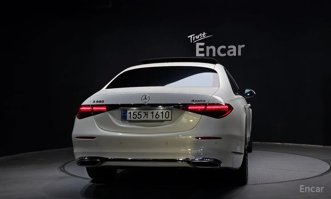 Фото 4 - Mercedes-Benz S-Class