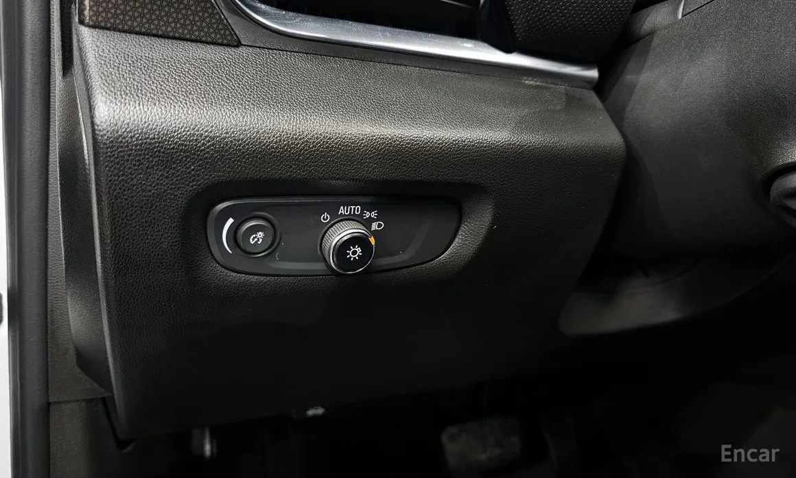 Фото 14 - Chevrolet Traverse