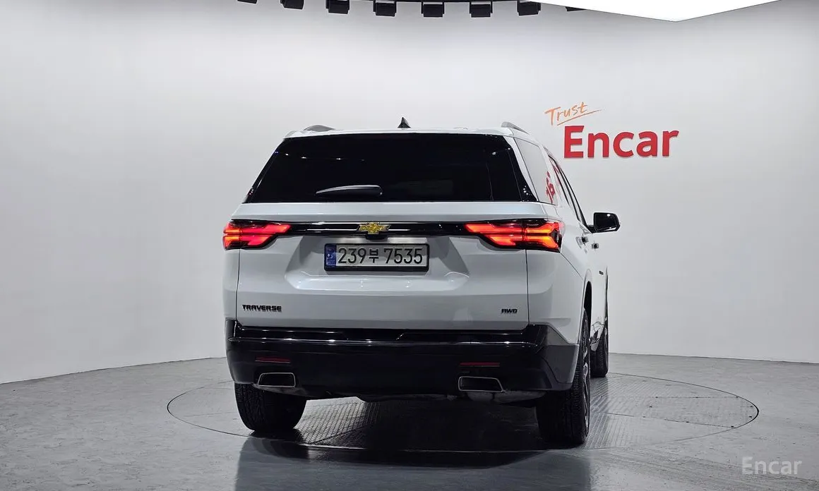 Фото 4 - Chevrolet Traverse