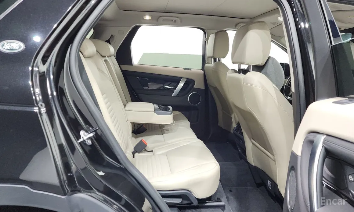 Фото 12 - Land Rover Discovery Sport