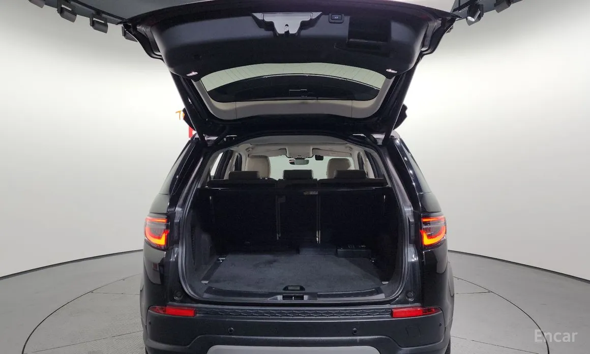 Фото 20 - Land Rover Discovery Sport