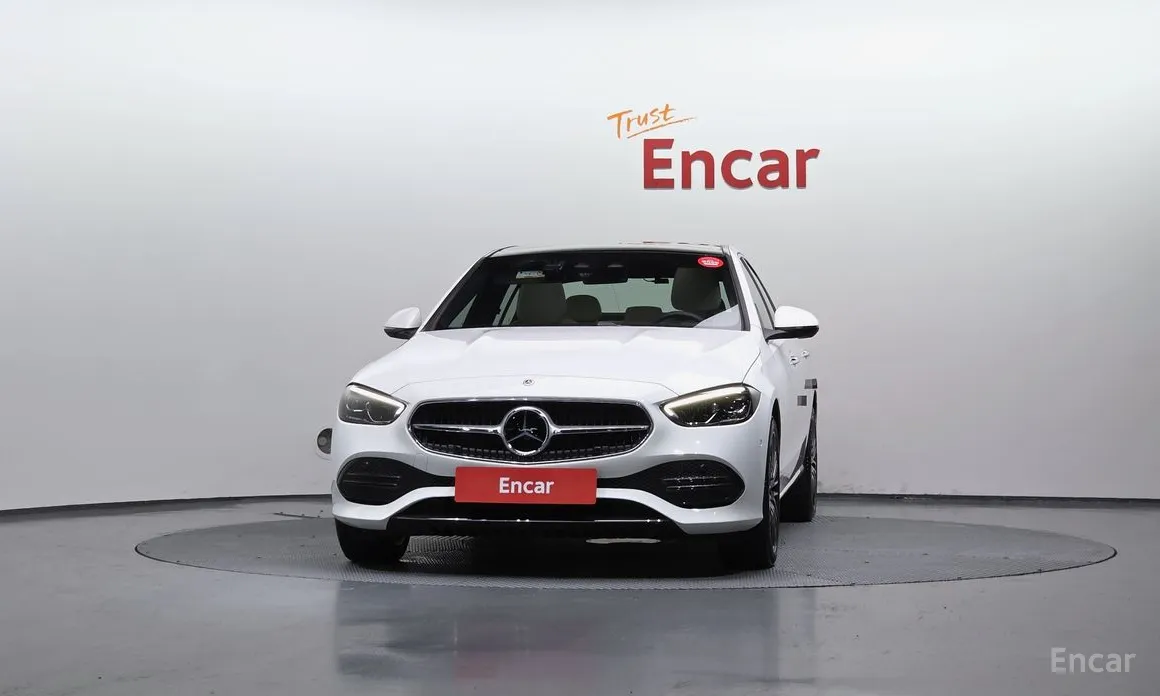 Фото 3 - Mercedes-Benz C-Class