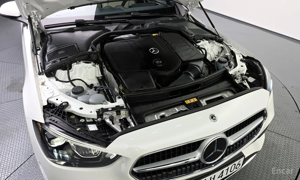 Фото 6 - Mercedes-Benz C-Class