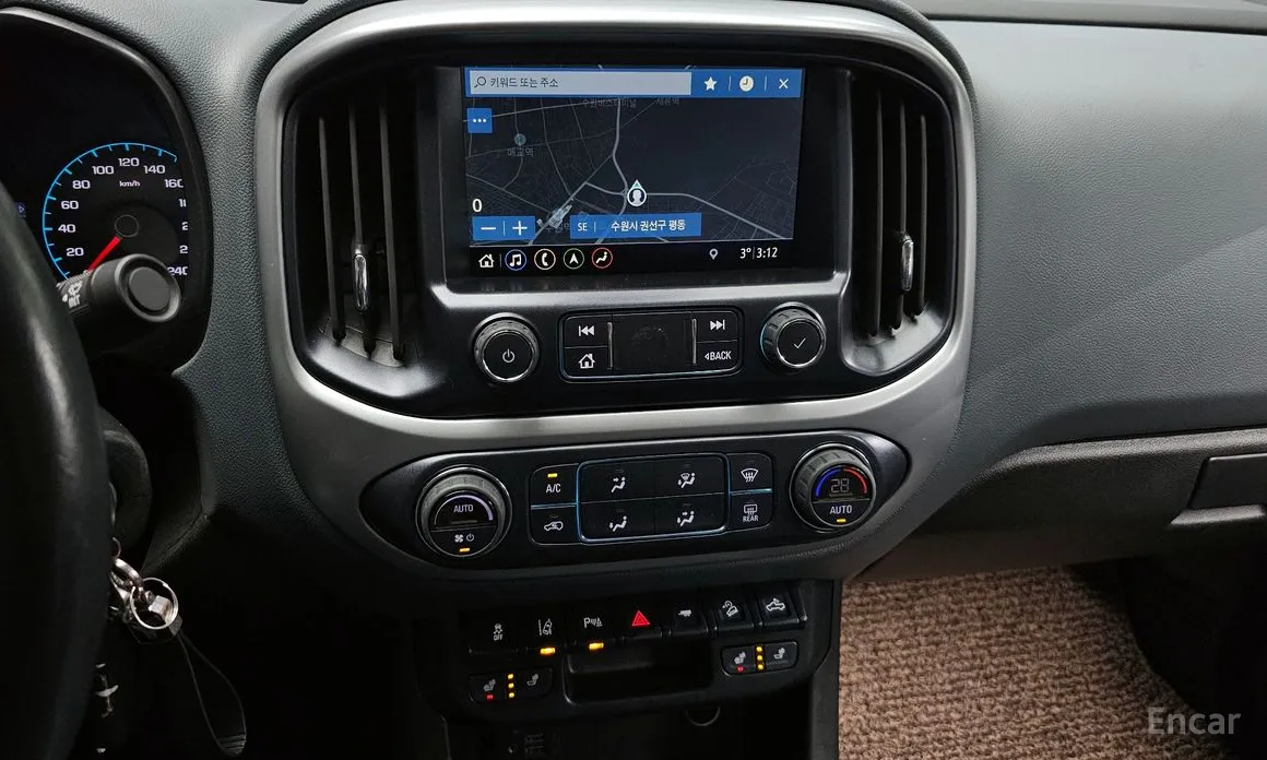 Фото 14 - Chevrolet Colorado