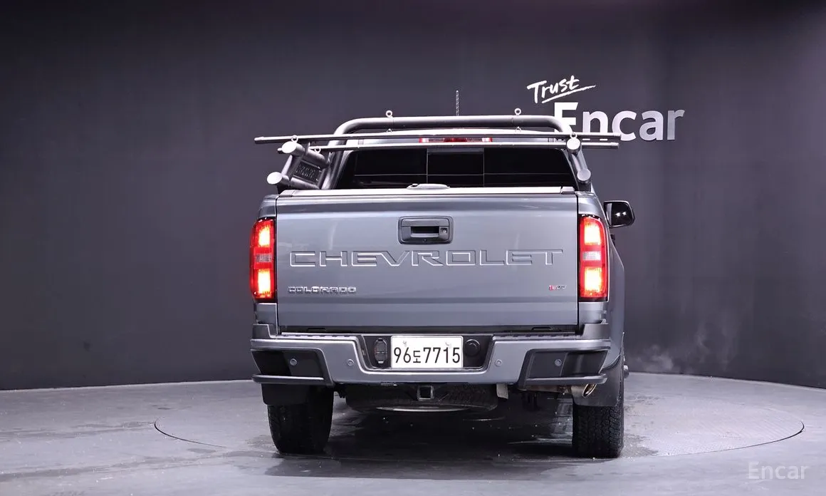 Фото 4 - Chevrolet Colorado