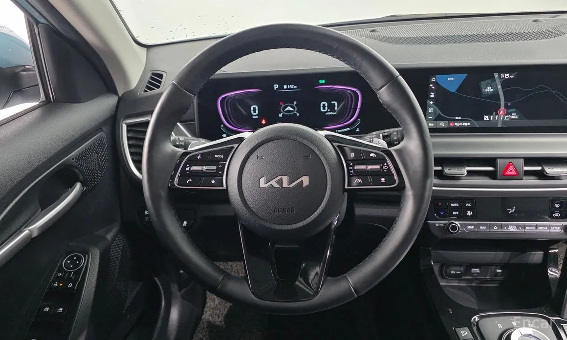 Фото 14 - Kia Seltos