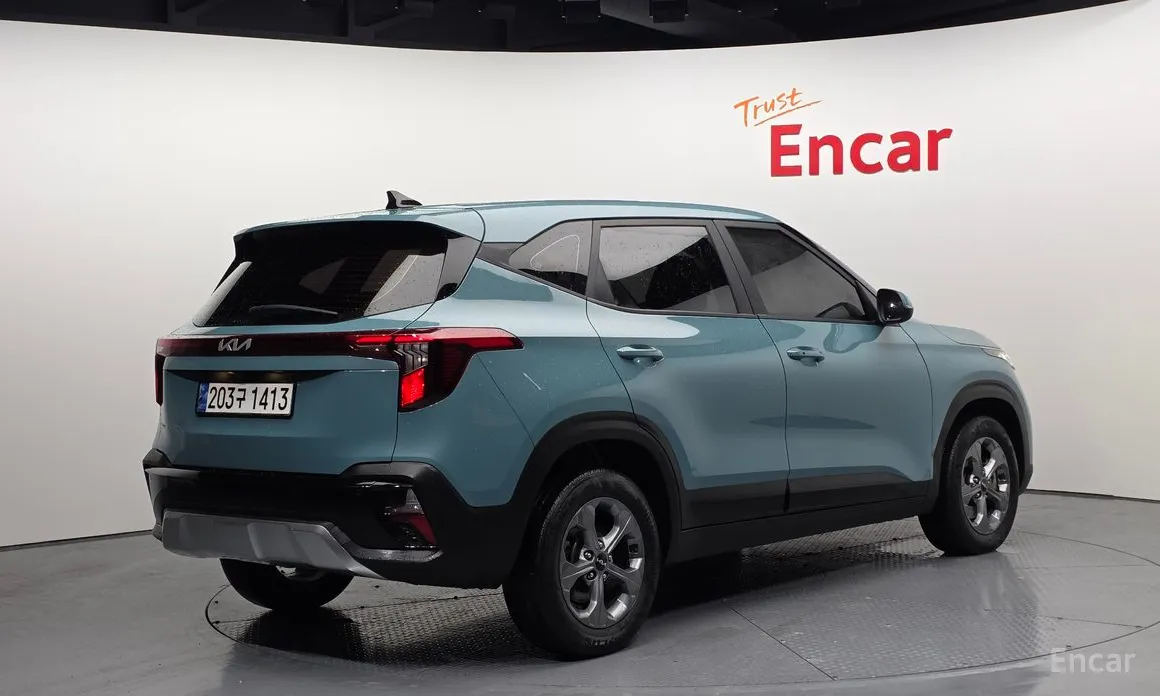 Фото 2 - Kia Seltos